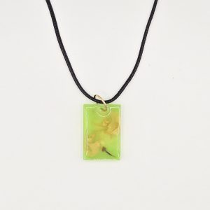 Handmade dry flowers resin necklace